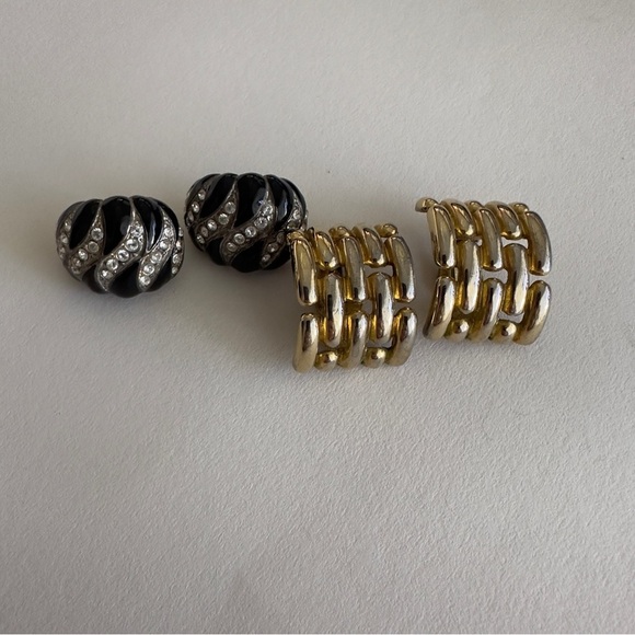 Vintage Givenchy Weave Clip On Earrings Kenneth Lane Shrimp 2 Pairs Gold Silver - Picture 10 of 11